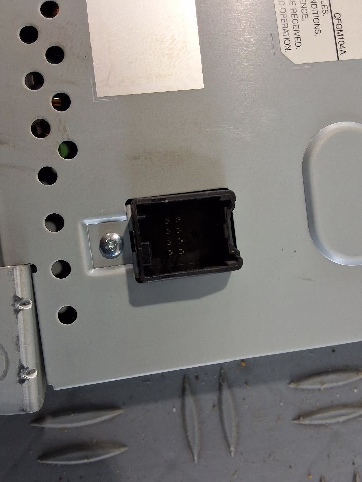 2010-2017 GMC Terrain Dash Mounted Lower 7" Display Screen