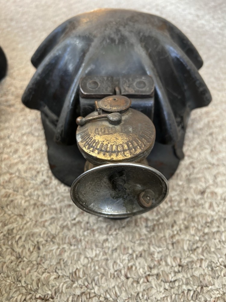 ANTIQUE - EARLY 1900s MINER'S "TURTLE SHELL" HELMET WITH AUTO-LITE LANTERN