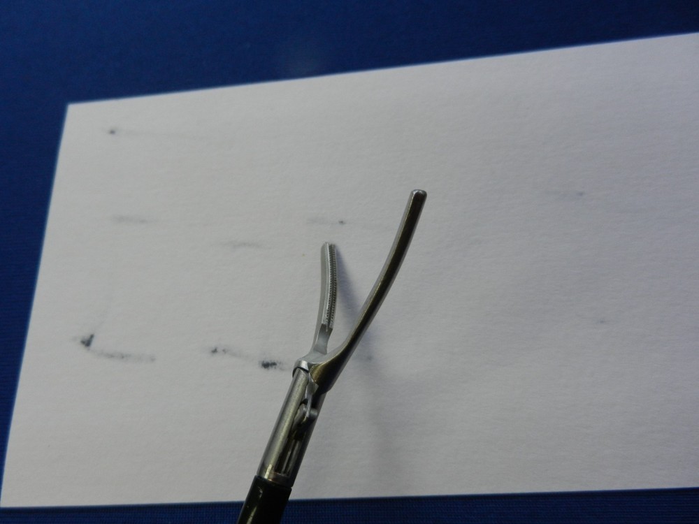 E7494 Linvatec 116806 DeBakey Grasping Forceps
