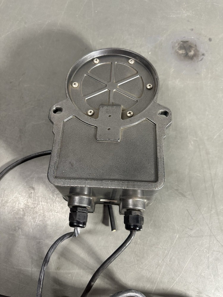 MINT Atkinson Dynamics AD26-8 12V Fire Truck Intercom Speaker