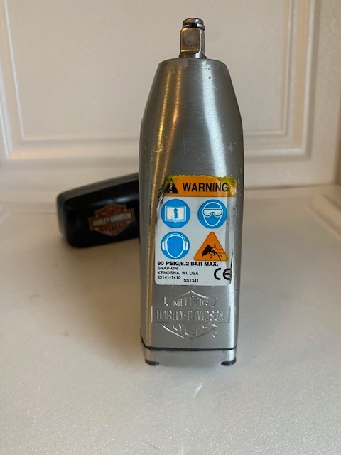 Snap on 3/8 impact gun