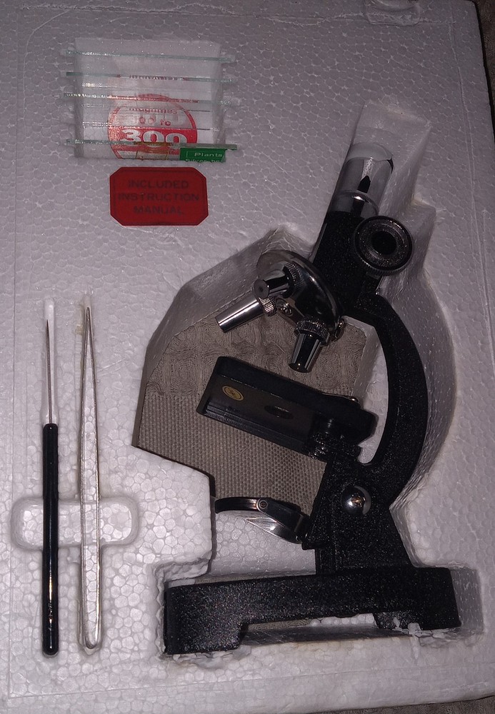 Vintage Creative Science 300 Power Microscope Lab set For Students!