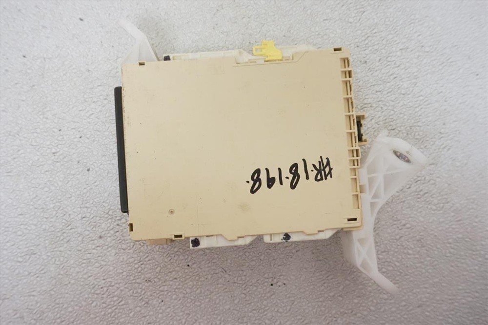 2012-2014 Toyota Camry Multi Plex Network Computer Module Unit 89221-06210
