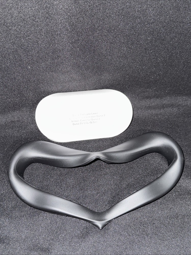 Meta Quest 2 Silicone Cover (NEW AND GENUINE)