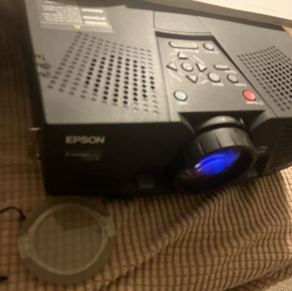 Epson PowerLite 5500C Projector w/Remote Control, Carrying Case, Guide & Wires