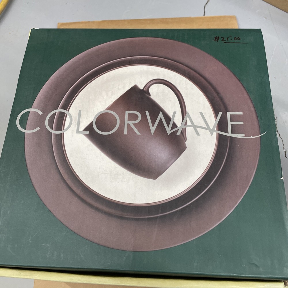 Noritake Colorwave Collection 4 Piece Rim Place Setting in Chocolate S32