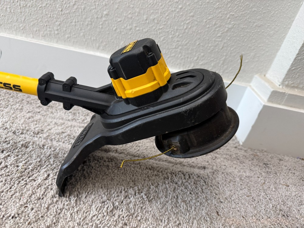 DeWalt DCST920 20V Max Lithium-Ion XR Brushless String Trimmer (Tool Only)