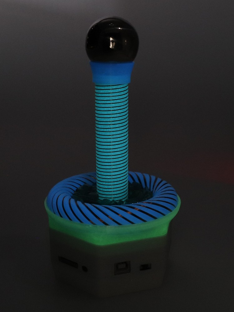 Aquamarine based Orgone Energy Well Generator