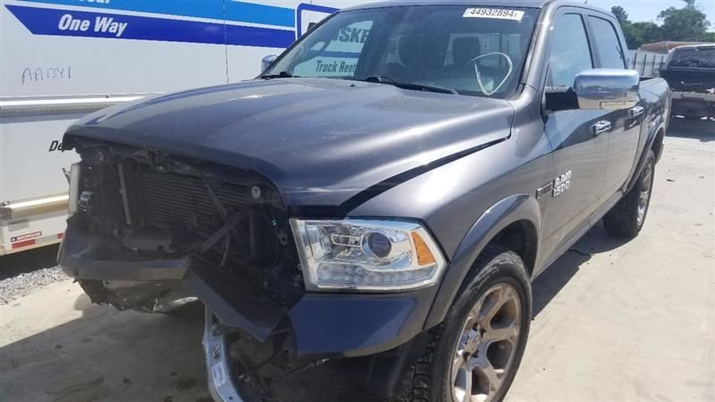 17 DODGE RAM 1500 HIGH MOUNTED STOP LIGHT INCANDESCENT
