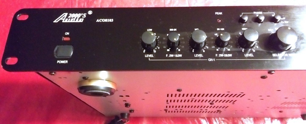 RARE - AUDIO 2000'S ACO8103 PROFESSIONAL EQUALIZER