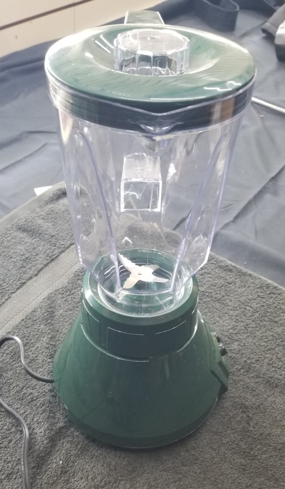 Field & Stream 12V DC Blender & Grinder 48 oz Capacity INV#M-767