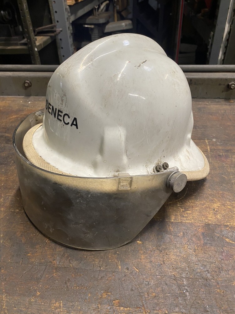 Cairns White Fire Helmet Seneca Illinois ￼