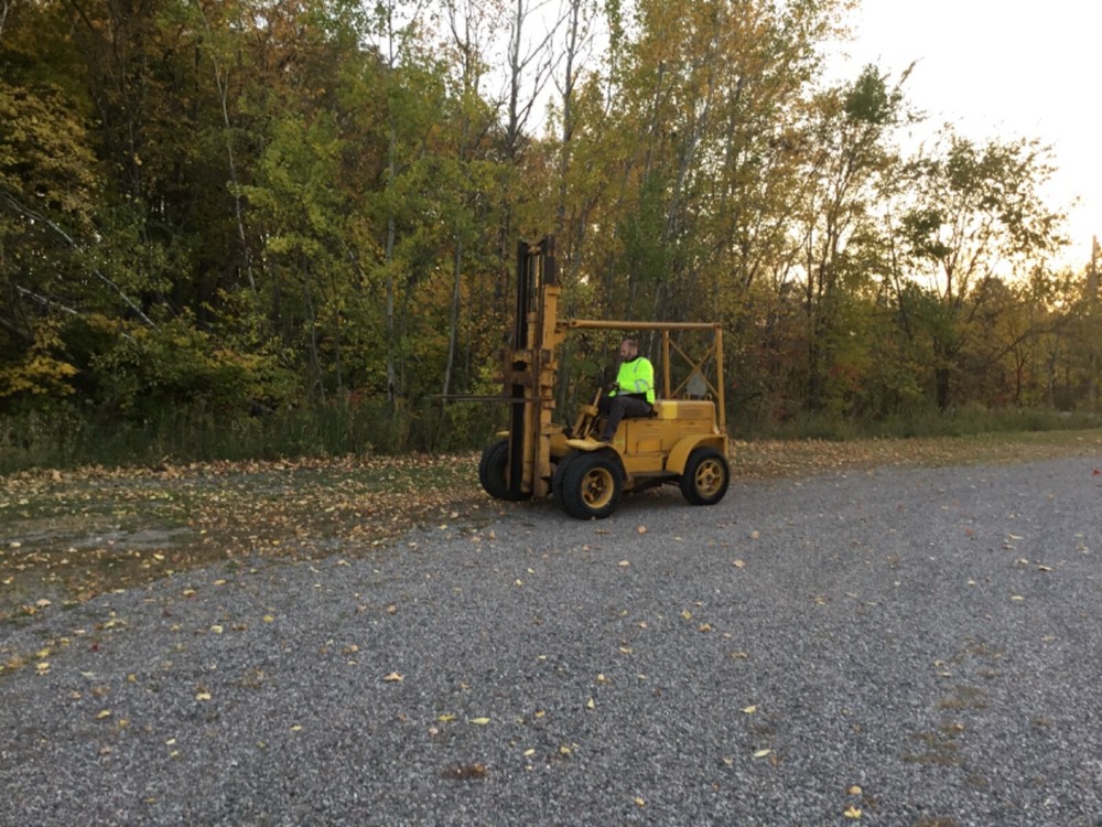 1953 CLARK PLANELOADER- ALL TERRAIN FORKLIFT-