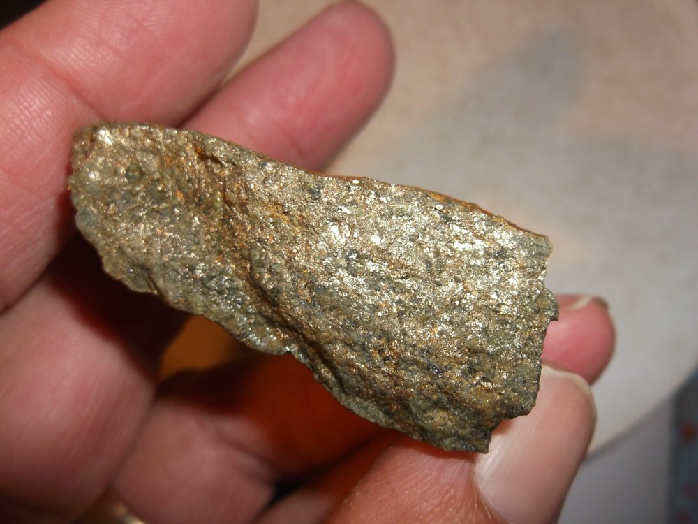 Gold, silver, copper, 61 grams samples ,ore high grade .