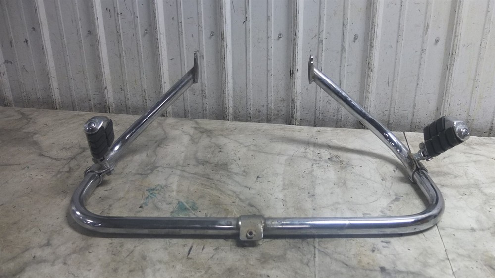 99 Harley Davidson FLHT Electra Glide Standard Engine Motor Guard Crash Bars