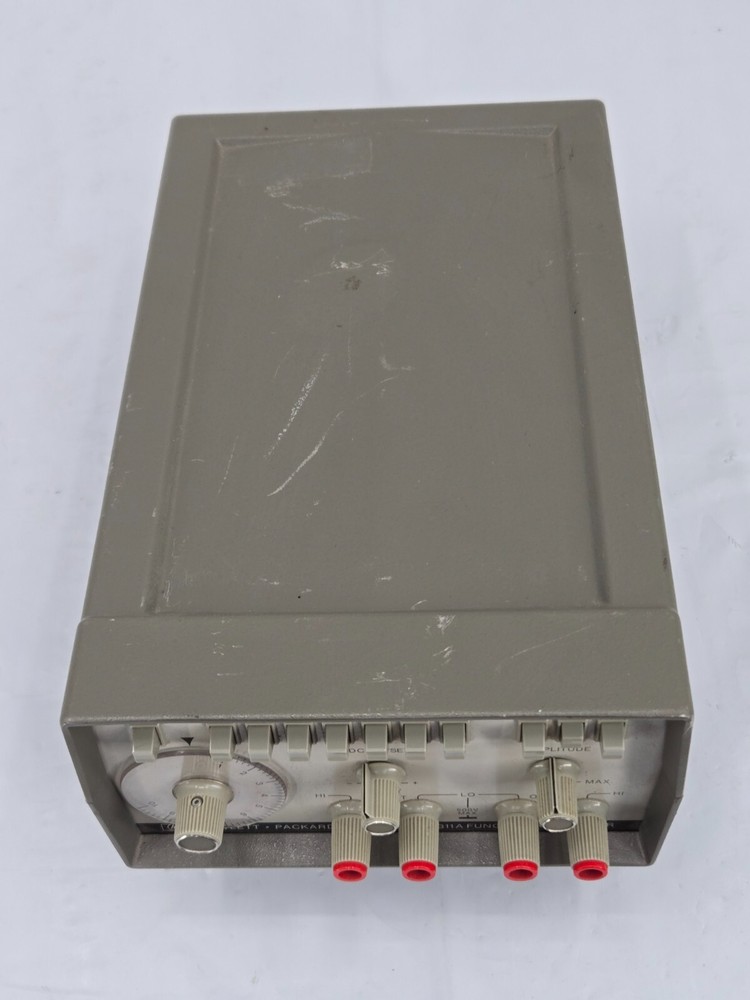 HP Agilent 3311a function signal generator
