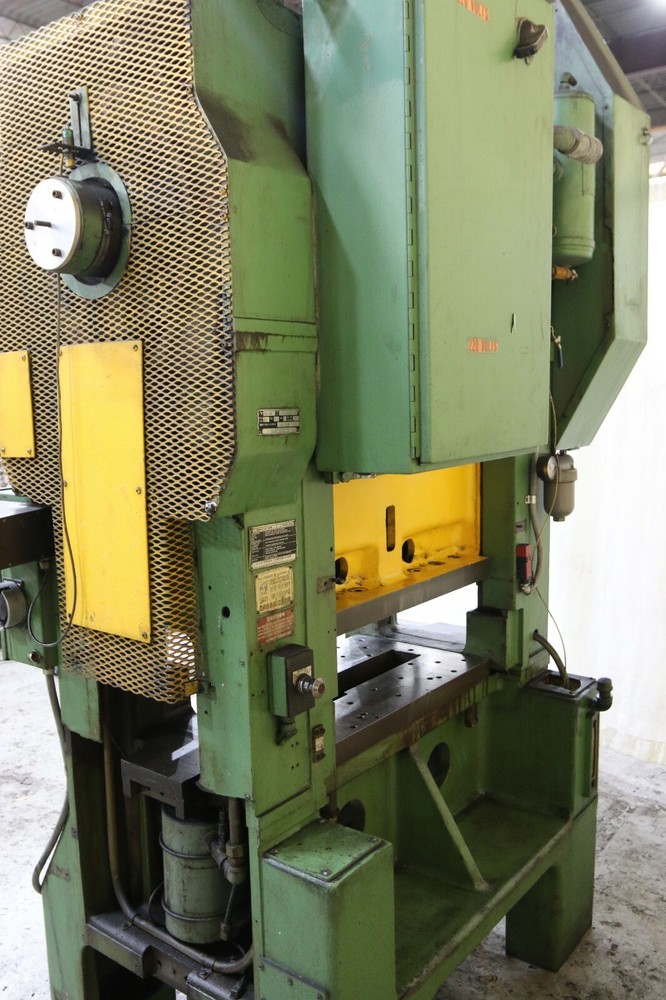 45 TON L & J SSDC PRESS: YODER #71087