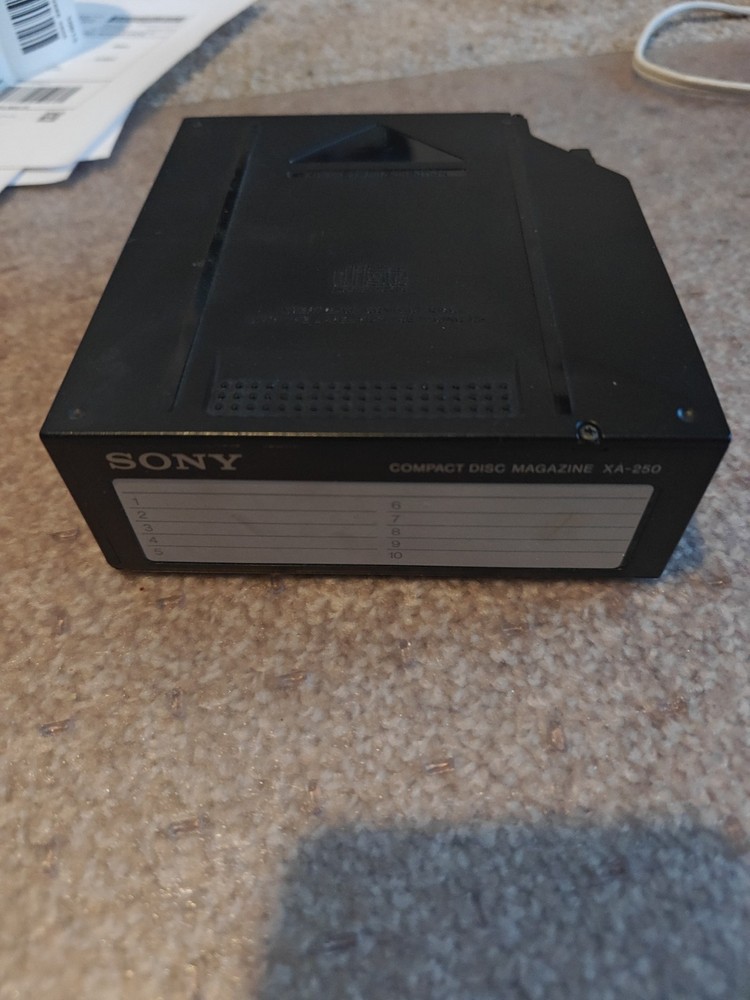 Sony Compact Disc CD Magazine XA-250 10 Disc Changer