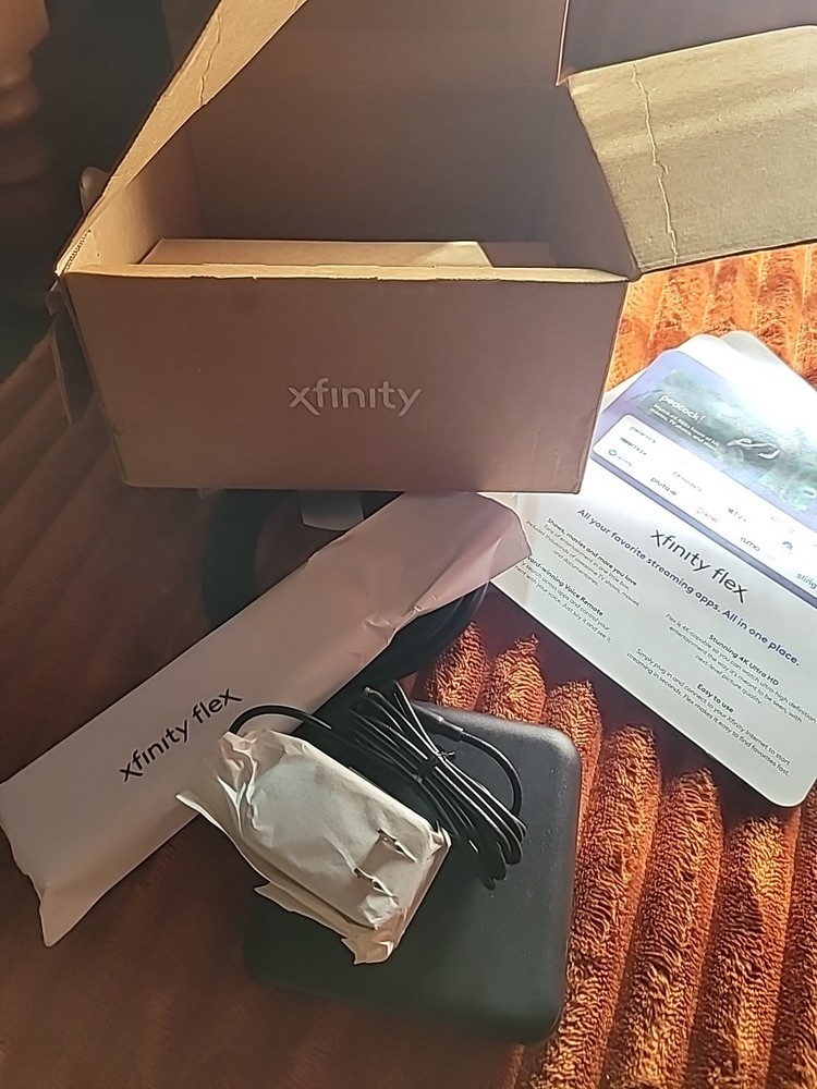 Xfinity Flex XiOne-SC(B) Streaming Device with AC Adapter No Remote