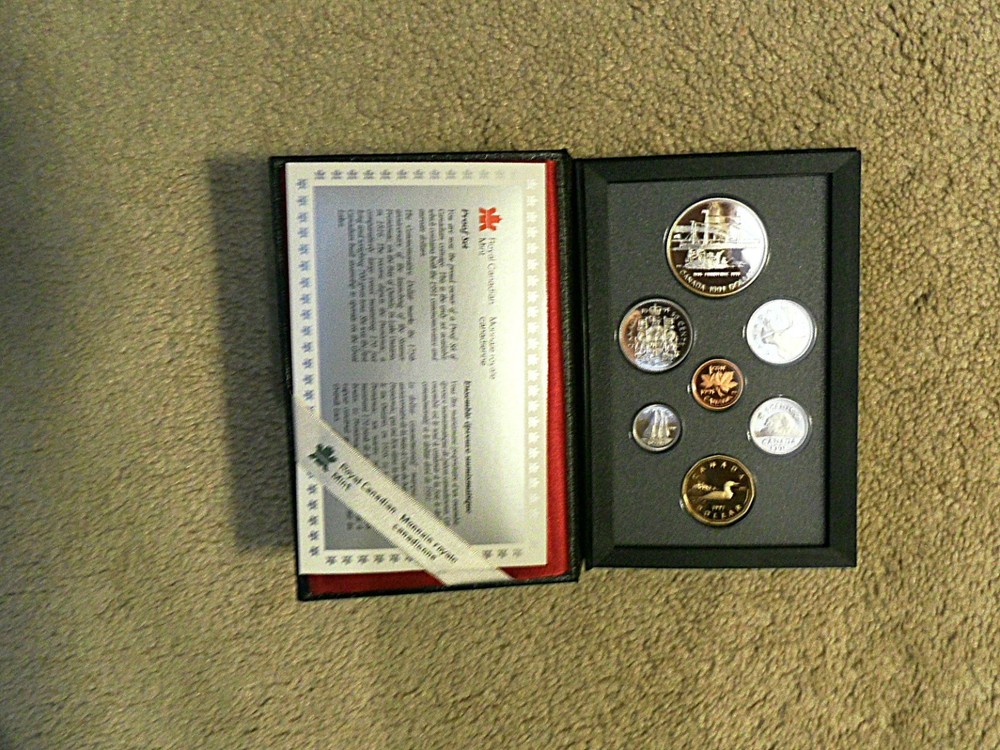CANADA 1991PROOF SET WITH SILVER DOLLAR DOUBLE DOLLAR SET