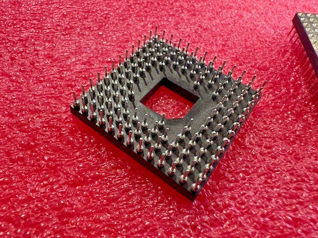 128 Pin Machine Pin Grid Array PGA IC Socket Souriau (2 pcs)