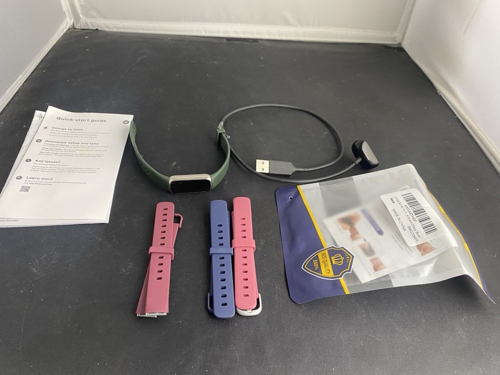 fitbit luxe Tested, Charger, Instructions, And 3 Bands