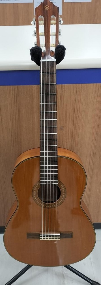 YAMAHA CG142C Classical Guitar-02