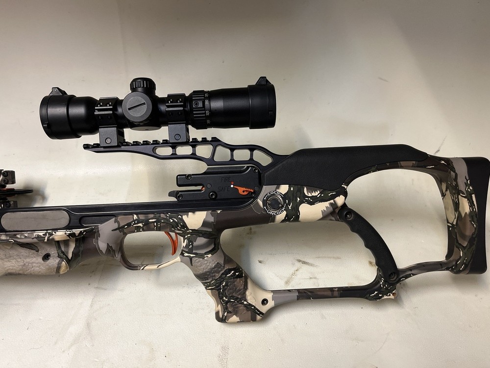 PRE-OWNED RAVIN R20 CROSSBOW - CAMO
