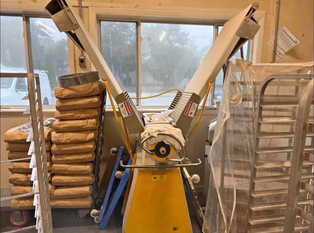 rondo dough sheeter ***great working condition