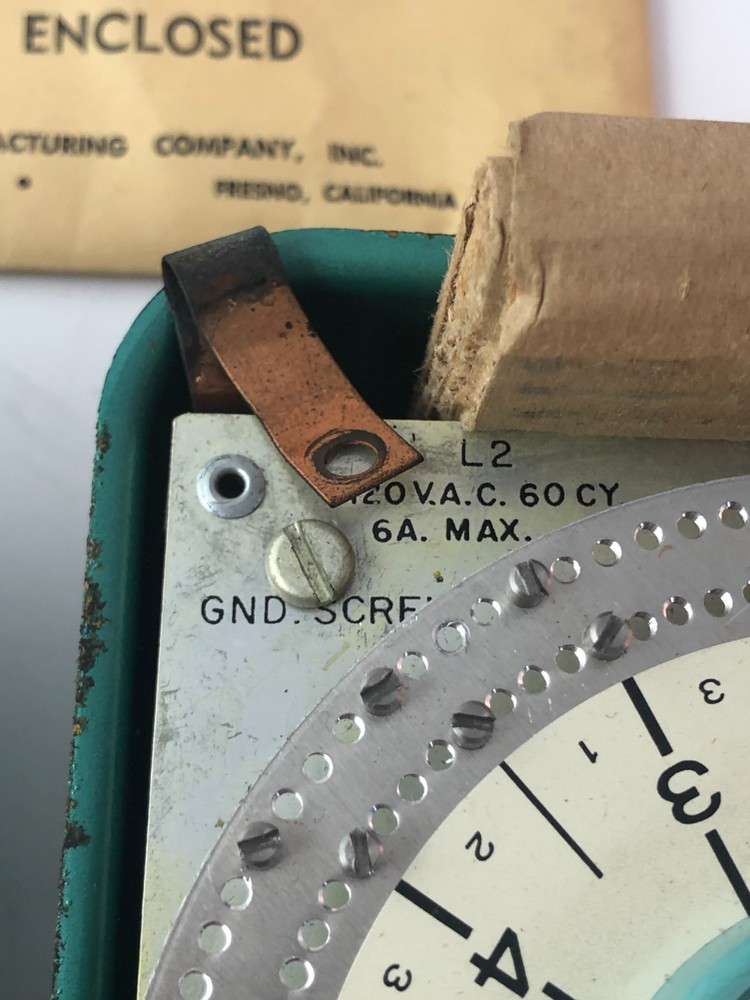 Buckner Automatic Sprinkler Controller Model 603E