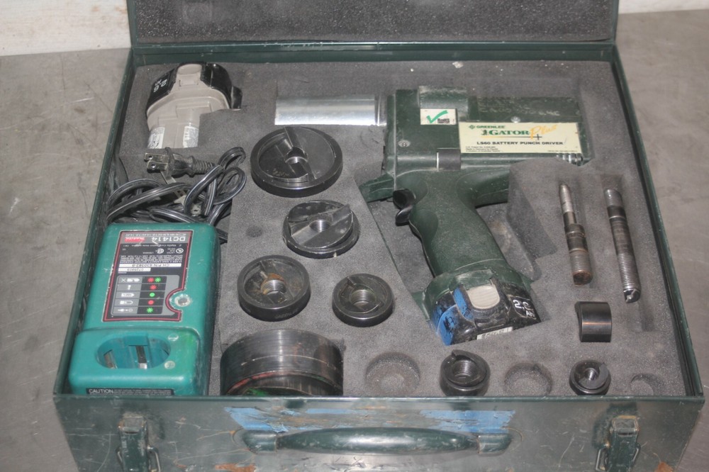 Greenlee LS60 Battery Punch Driver Kit