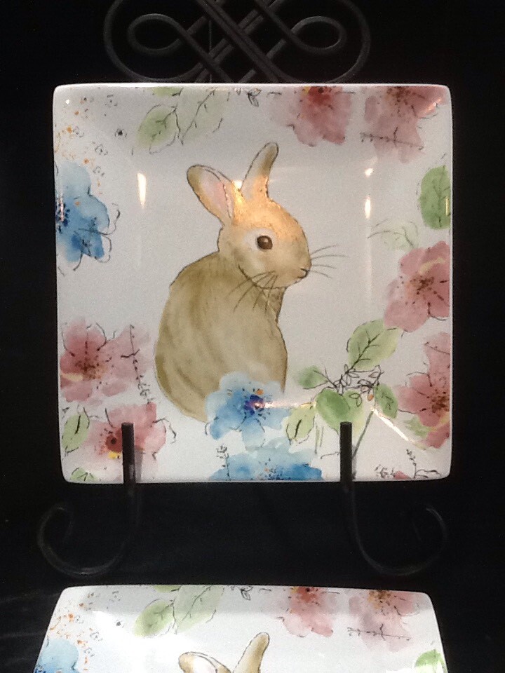 222fifth Bastia Bunny Easter 4 New Square Salad Plates