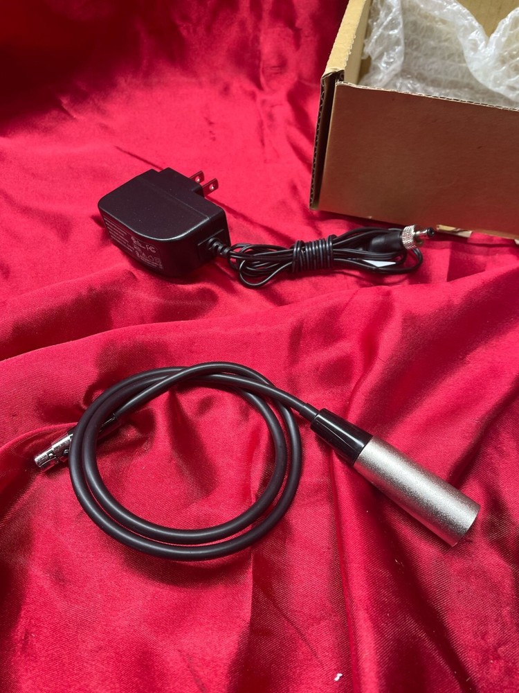 DATAVIDEO SDI AUDIO DE-EMBEDDER DAC-90 /FREESHIPPING