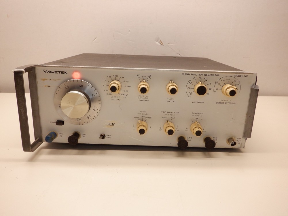 WAVETEK 162 FUNCTION GENERATOR