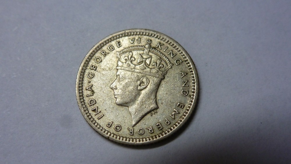 1945 Malaya 5 cents silver coin, XF