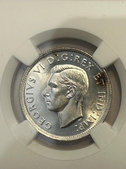 1947 Maple Leaf Canada Silver Quarter 25C Graded MS-64 NGC