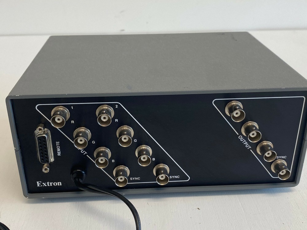 Extron SW2 AR Bidirectional Switcher