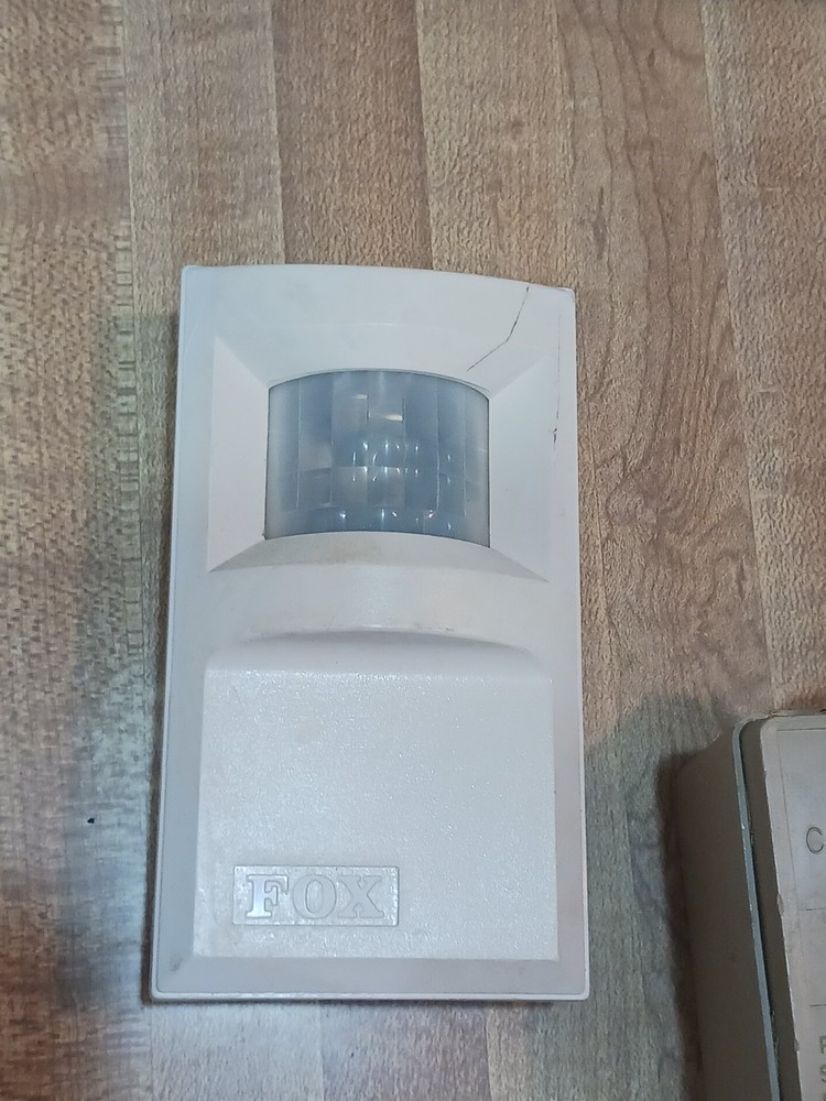 Emergency Networks 200 Security Systems Parts/ Not tested