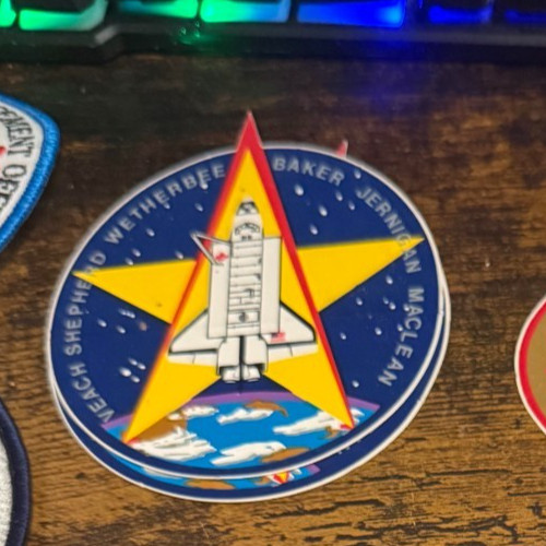 VEACH SHEPHERD WETHERBEE BAKER JERNIGAN MACLEAN STS-52, NASA Space STICKER