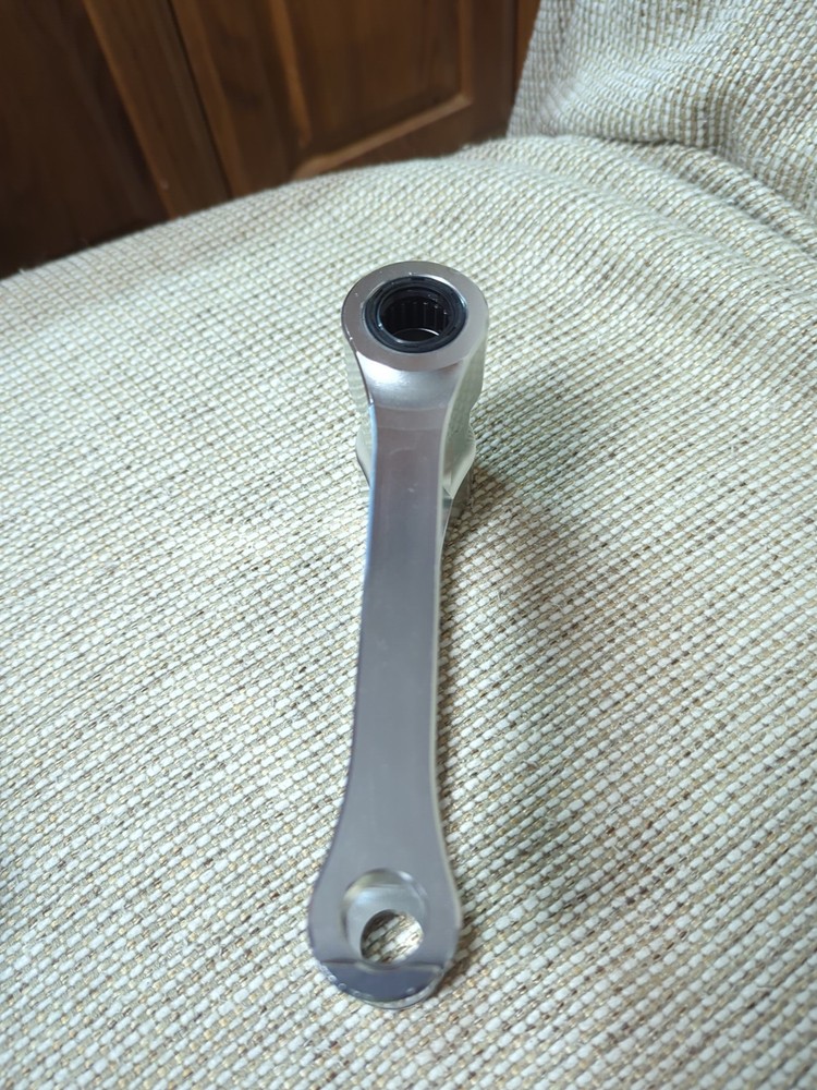 SILVER REAR LOWERING LINK SUSPENSION Y-565. Read!!!!