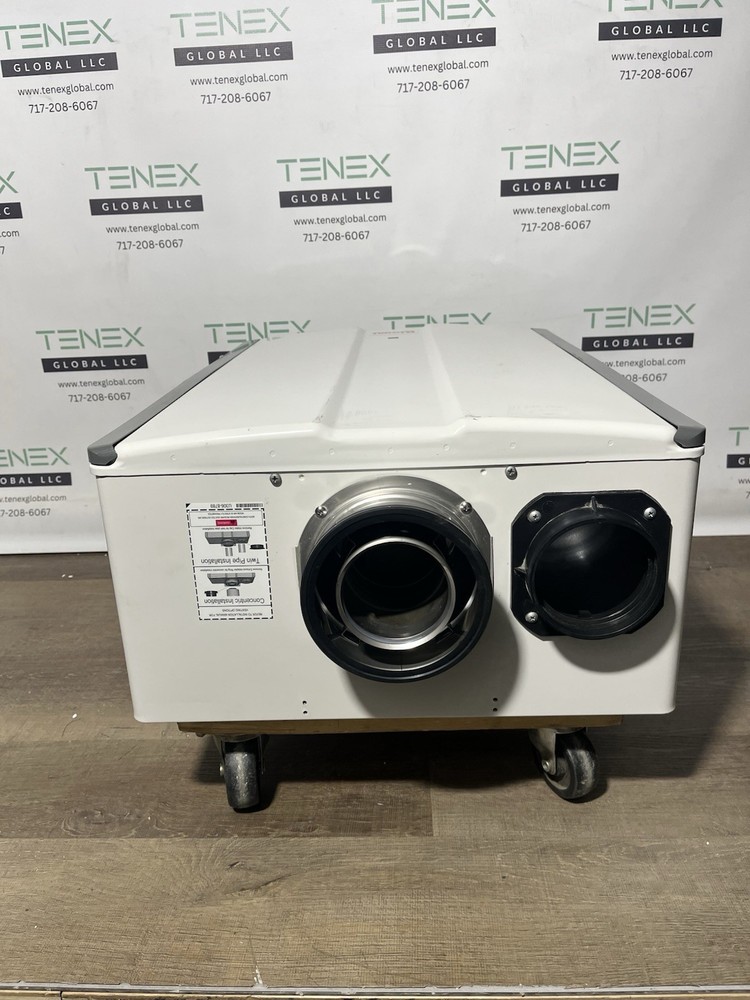 Rinnai RUCS75iP Indoor Tankless Water Heater 160k BTU Propane Gas (B-11 #1530)