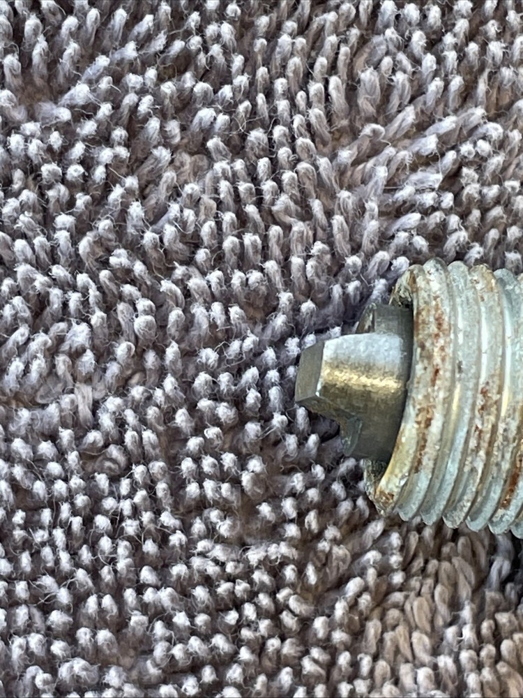 Delta 11-280 Shaft Lock Pin Used.