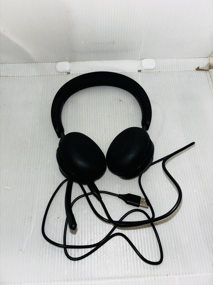 Jabra Evolve SE USB-A Wired On-Ear Headset for MS Teams Black Bluetooth