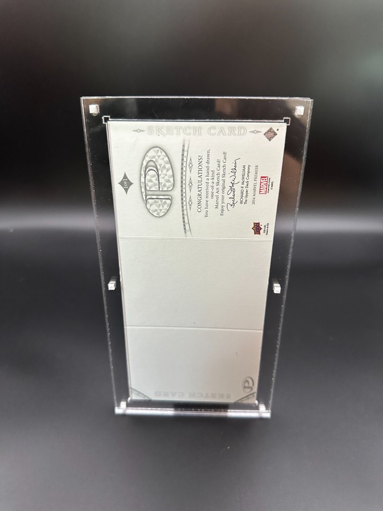Marvel Magnetic Sketch Booklet Card Holder Display Case 3 Panel Clear