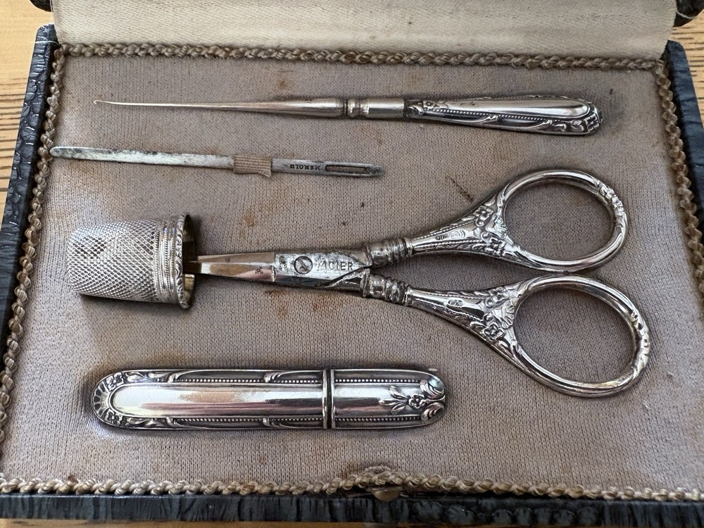 Antique Sterling Silver Sewing Machine Case Set & Box