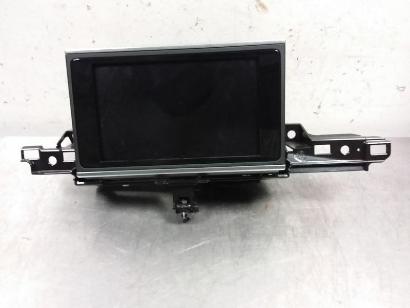 2012 - 2015 Audi A7 Quattro Information Display Screen OEM