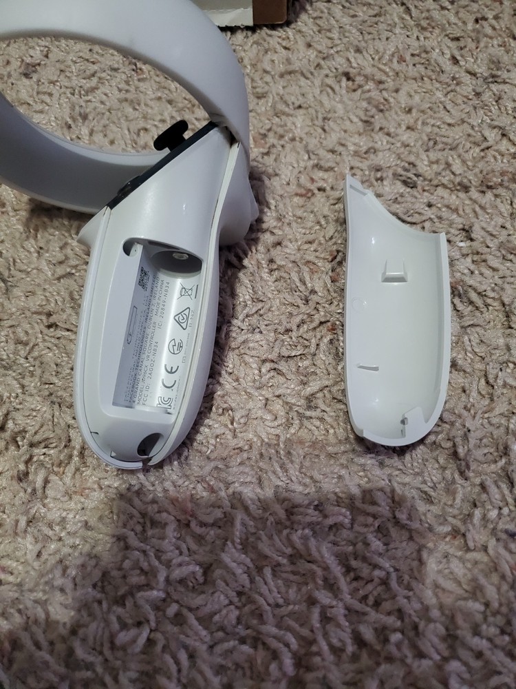 Meta Quest 2 Controller RIGHT Hand Only RING RBROKEN