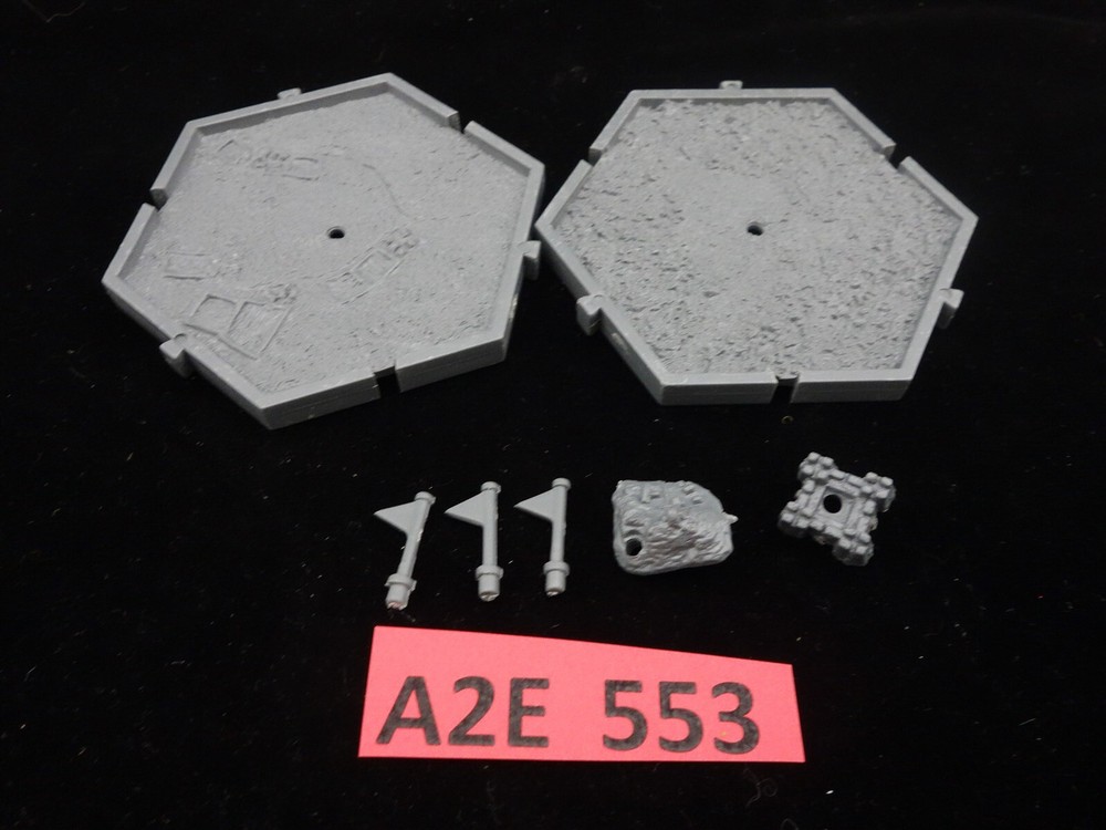 Warhammer Fantasy "Oldhammer" - 2 Mighty Empire Tiles w/ bits (oop plastic)