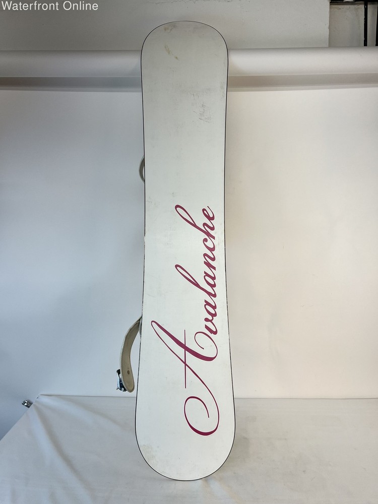 Avalanche Divane Snowboard with Bindings