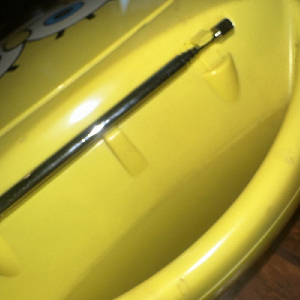 Used spongebob Portable Cd Player & Graphics Karaoke System